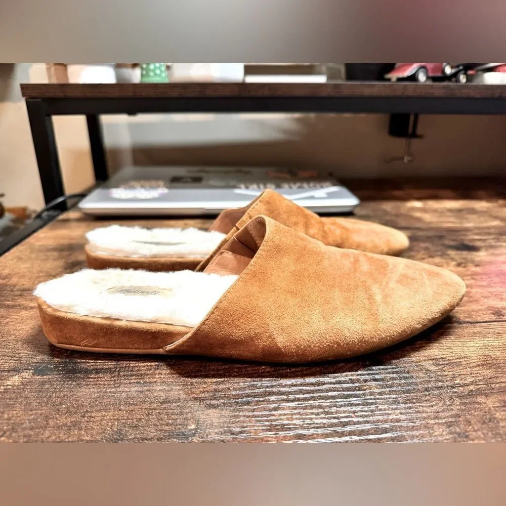 Madewell Sherpa lined slip‎ on size 7